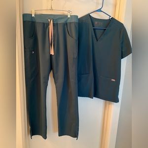 Figs scrubs. Caribbean blue. Medium. Casma top, Kade cargo.